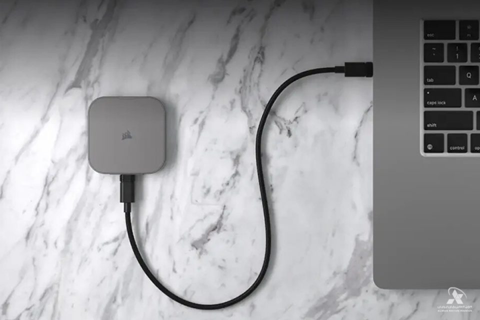 اس‌اس‌دی اکسترنال کورسیر Corsair-EX400U-USB4-External-SSD
