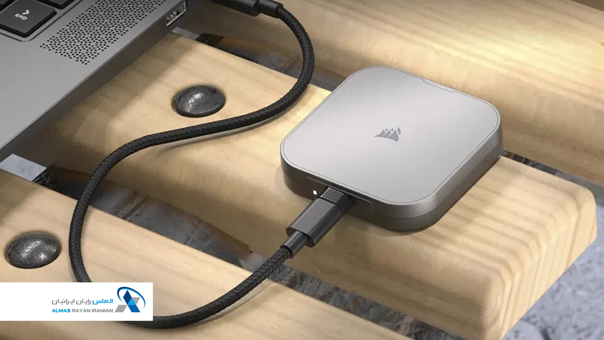 اس‌اس‌دی اکسترنال کورسیر Corsair-EX400U-USB4-External-SSD