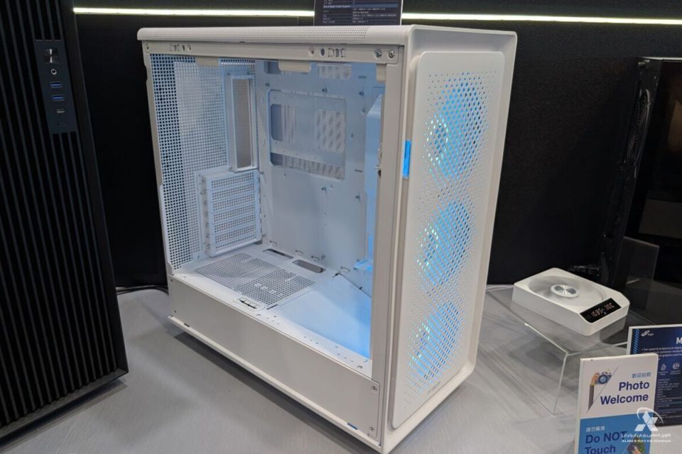 کیس گیمینگ FSP-M570
