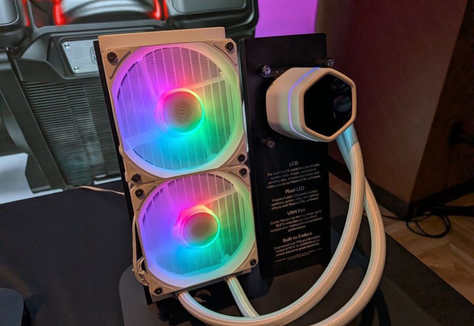 خنک‌کننده پردازنده Cooler-Master-MasterLiquid-Core-Nex-Digital