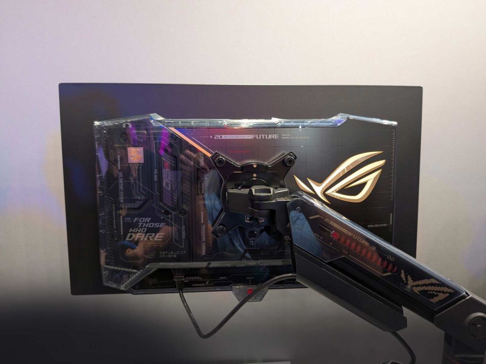 مانیتور ROG Swift OLED با 540Hz
